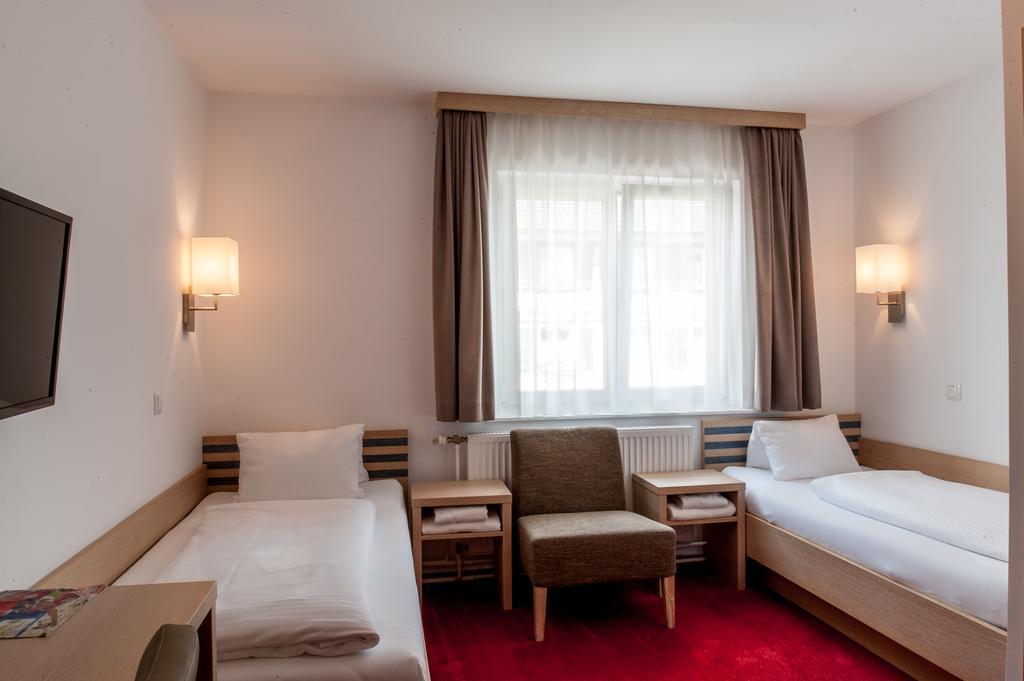 Couette-café Gaestehaus Brugger